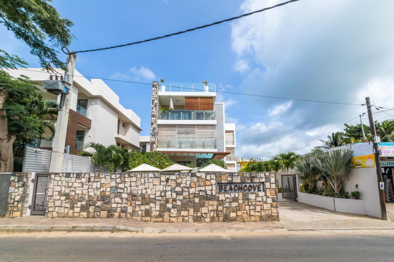 Beachcove Apt No 1 Pereybere Beach Екстер'єр фото